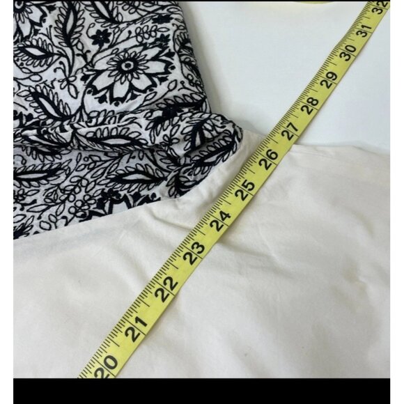 Roller Rabbit Lodi Embroidered Adrianna Cotton Black Floral Ivory Blouse Balloon - Picture 9 of 9